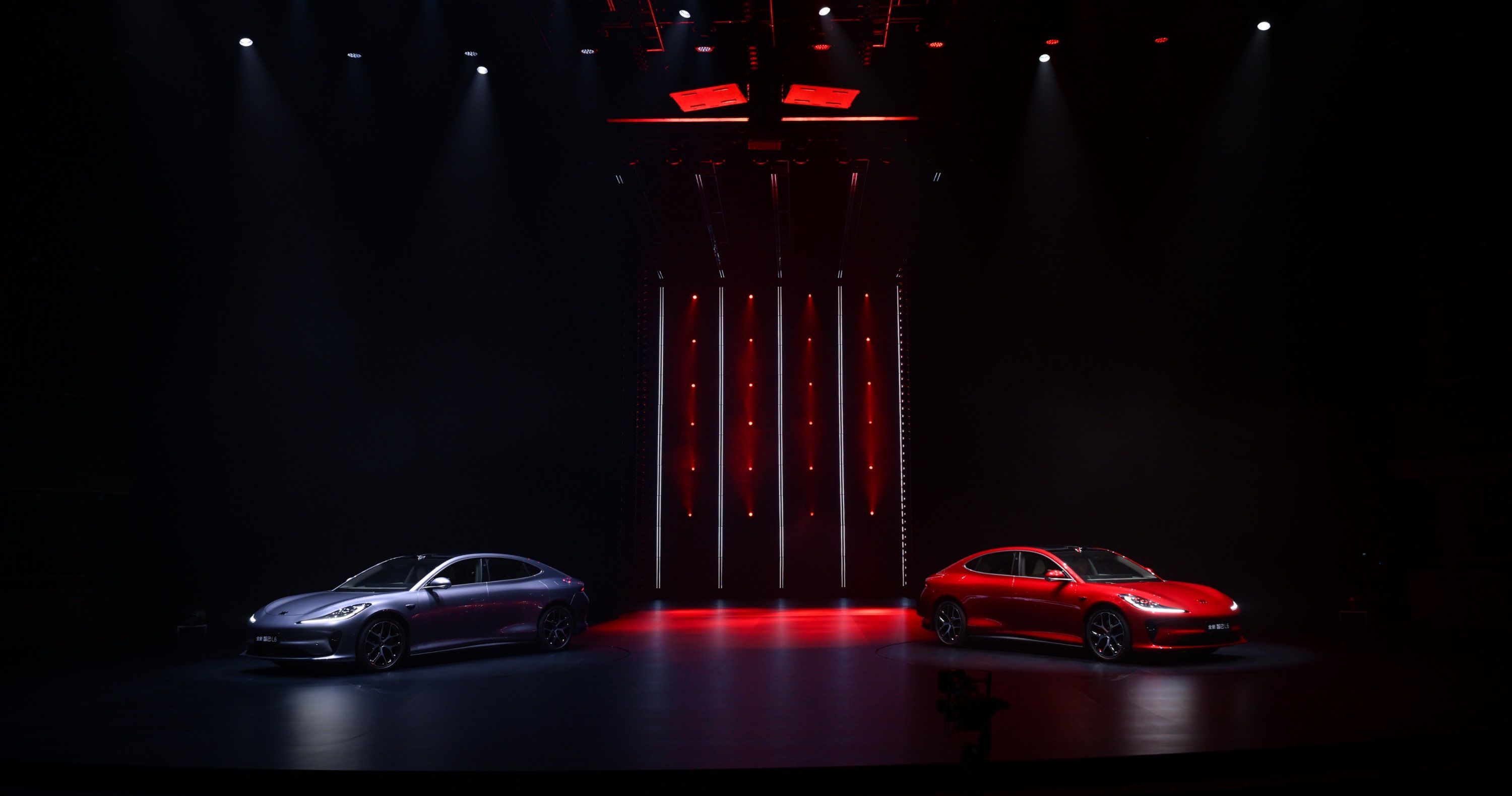 权益价2049万-2649万元瓦力游戏试玩全新智己L6正式上市(图5)